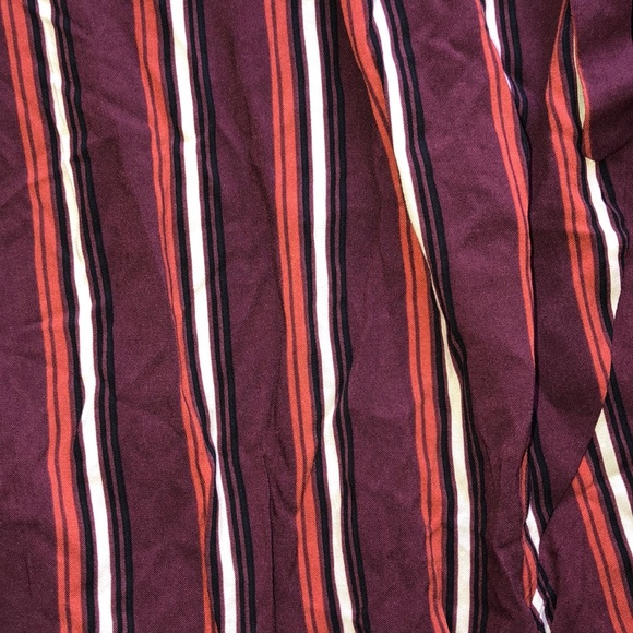 Xhilaration Long Sleeve V-Neck Wrap Dress - Picture 4 of 5